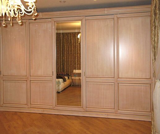 Шкаф Генрих