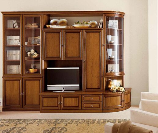 Гостиная  Иван