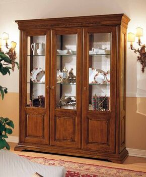 Шкаф-витрина Синтия