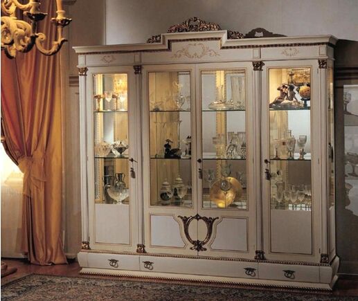 Шкаф-витрина Византия