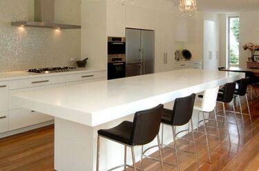 <b>Notice</b>: Undefined index: title in <b>/var/www/mebelzeu/data/www/ornello.ru/catalog/view/theme/default/template/agootemplates/blog/blog.tpl</b> on line <b>111</b>