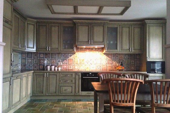 Дизайн кухни в классическом стиле: разбираем нюансы интерьера