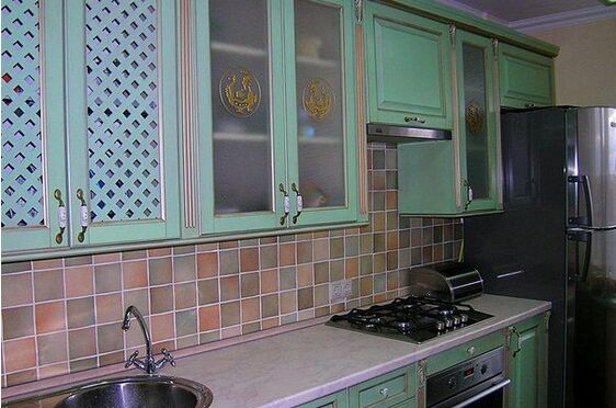 Лимонная кухня: подбор цветов для любого интерьера