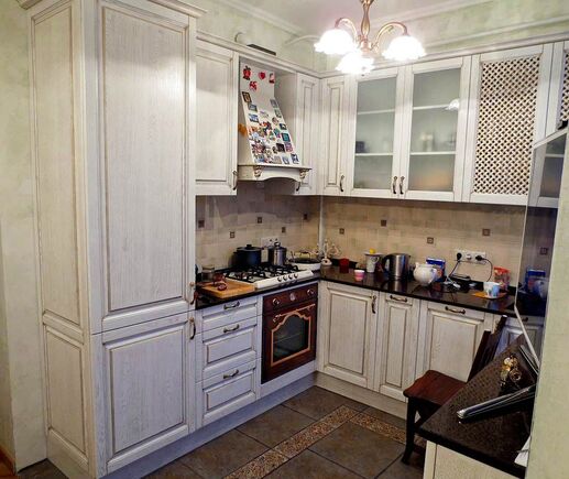 Кухня Глоренсия 