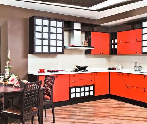 Кухня Лариса