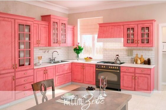 Интерьер маленькой кухни в типовой квартире