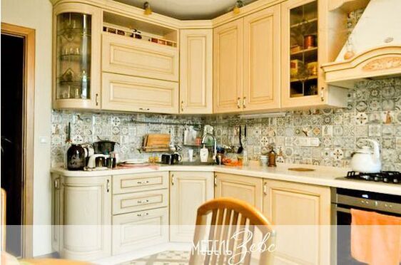 Высота кухонного фартука и его материал, как выбрать?