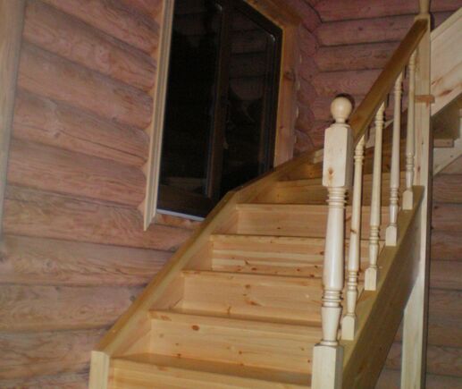 Лестница Лев