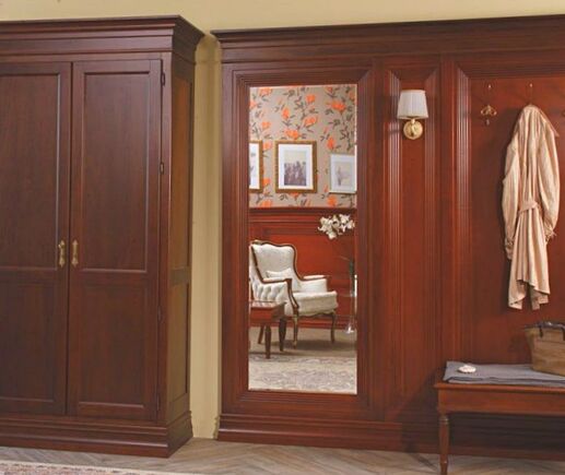 Шкаф Милари